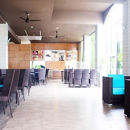 Hua Hin Takiab On The Beach Paradise Properties Esterno foto