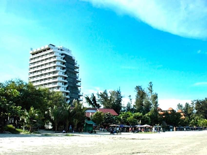 Hua Hin Takiab On The Beach Paradise Properties Esterno foto